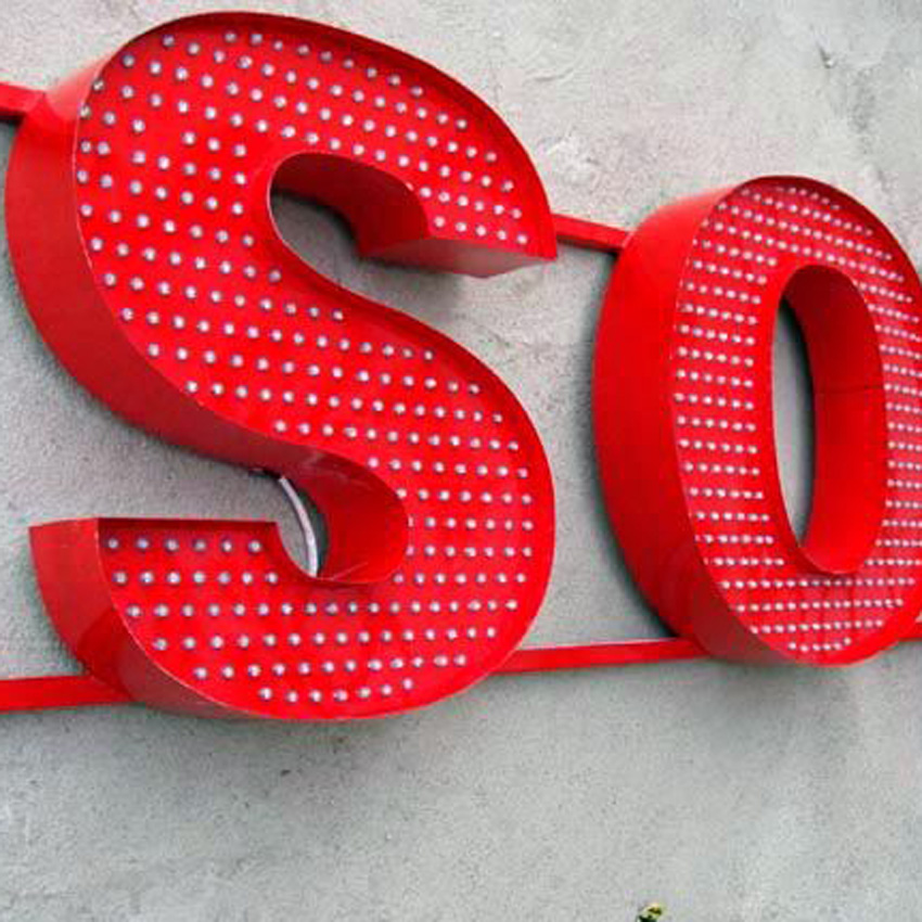 外露沖孔發(fā)光字主圖